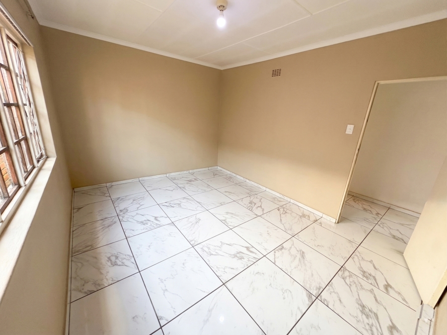 12 Bedroom Property for Sale in Quigney Eastern Cape